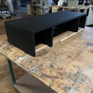 TV-Rack aus Holz, schwarz