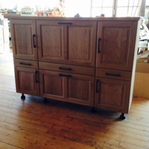 Holzschrank / Welschoff, Preist